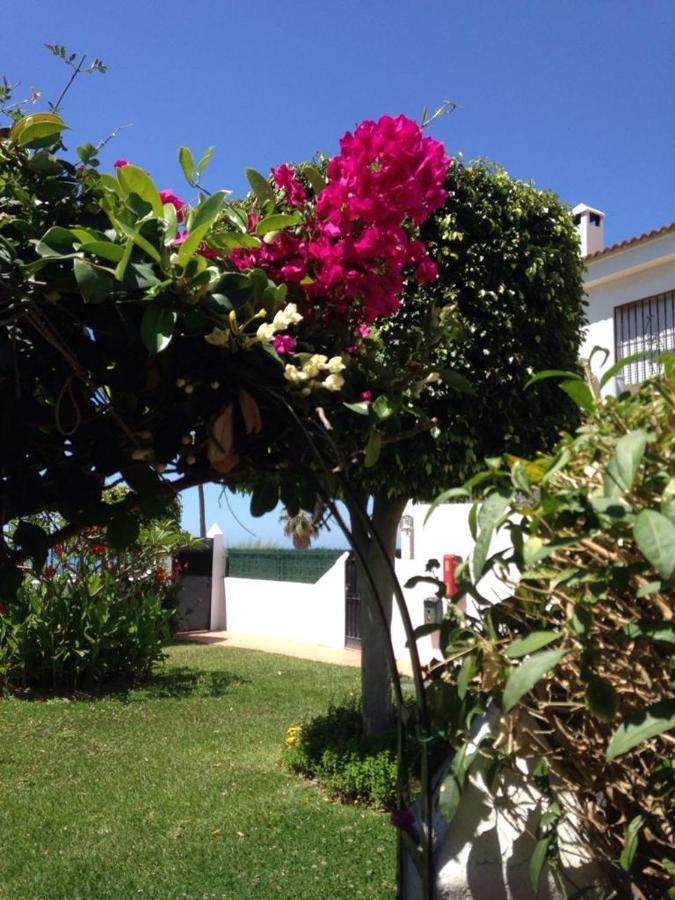 Villa Chalet Chilches Costa 1ª Linea Playa à Velez Malaga Extérieur photo